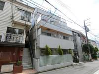 ウイング東北沢の外観