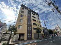 アルテイーストタワーの外観
