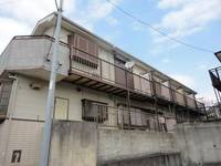 サンヒルズ A棟の外観