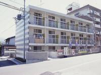 シャトー花園の外観