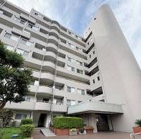 鎌倉グリーンマンションの外観