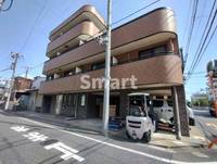 クレアーレの外観