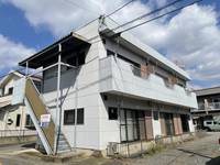 岡部ハイツ3号棟の外観