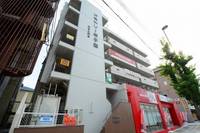 ドミトリー甲子園の外観