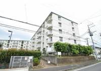 みつわ台第三ハイツ3号棟の外観