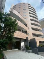 オーパスホームズ白山の外観