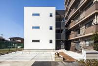 FAMILY STAGE高畑の外観