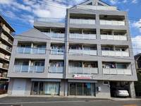 イーストアベニューの外観