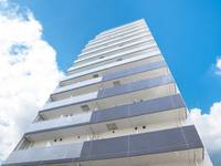 プレール・ドゥーク木場駅前の外観