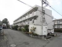 ヒルズ司1号館の外観