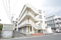 ウエストヒルズ野田 B棟の外観