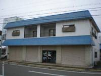 田波ビルの外観