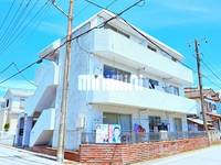 鈴木マンションの外観