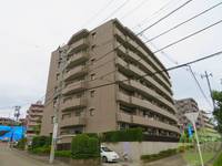 コープ野村泉中央ヒルズの外観