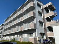 平尾コーポの外観