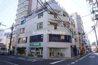 サーパスヒルズの外観