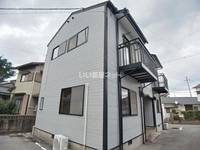 クリスタルメゾン中白川Aの外観