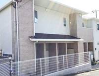 レフィナード小竹の外観