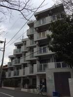 スカイコート向ケ丘遊園の外観