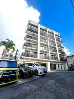 プリュネル繁多川の外観