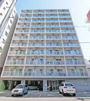 コンフォリア北三条の外観