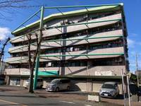 グリーン・クレストの外観