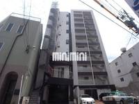 ハイウッド栄の外観