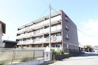 ステイションニアハイツの外観