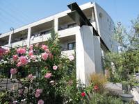 ローズコート若葉IIの外観