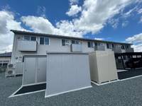 SKY BLUE(スカイブルー)本館 B棟の外観