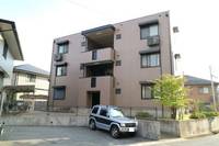 クレールプラザ立花 D棟の外観