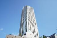 東京都新宿区富久町(マンション)の賃貸物件の外観