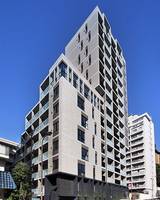 東京都港区六本木5(マンション)の賃貸物件の外観