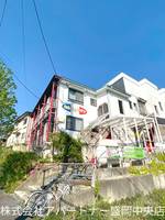 カルチェラタンの外観