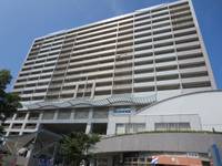 学園カレッジハイツの外観