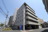 プランドール西小倉駅前の外観