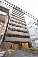 リーガル南船場の外観