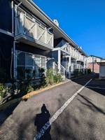 グランデール八坂の外観