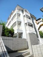 キャッスル東山手の外観