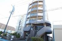 レリブ草間の外観