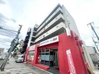 ドミトリー甲子園の外観