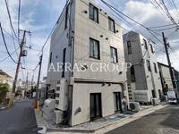 フレシール笹塚B棟の外観