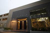 東京都新宿区西新宿4(マンション)の賃貸物件の外観