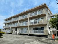 マンション磯田の外観