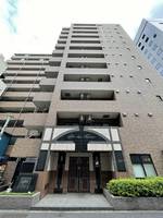 ガラ・ステージ京橋の外観