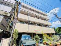 スズキマンションの外観