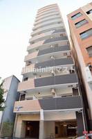 ラシュレエグゼ難波南の外観