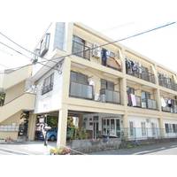 マンションカワサキの外観