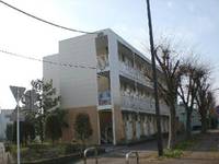 レオパレス彩の外観