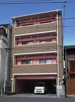 ドミールN竹原の外観